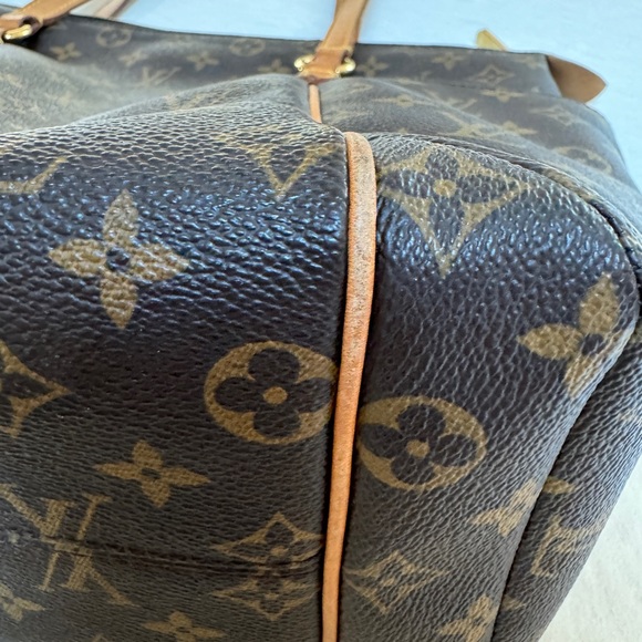 Authentic Louis Vuitton Totally MM Bag Great condition SD4181 (2011). It’s REAL - Picture 6 of 11